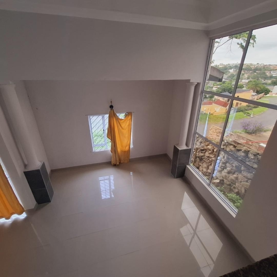 3 Bedroom Property for Sale in Silverglen KwaZulu-Natal
