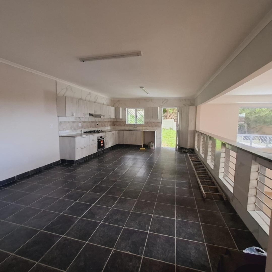 3 Bedroom Property for Sale in Silverglen KwaZulu-Natal