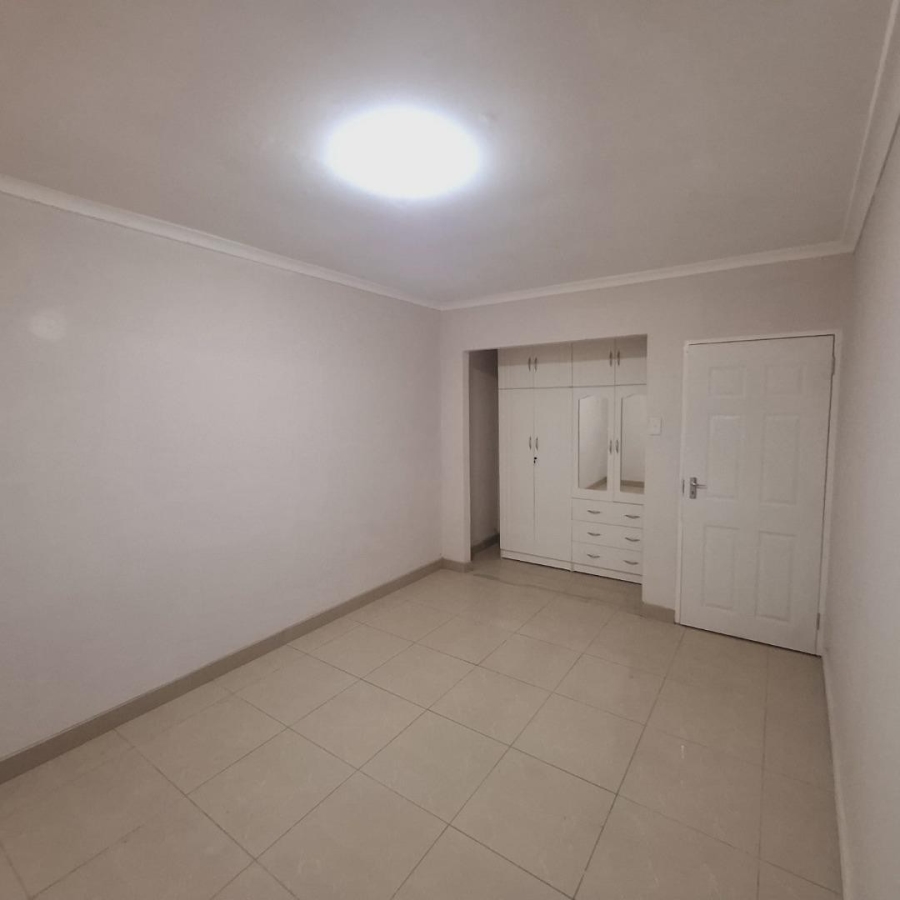 3 Bedroom Property for Sale in Silverglen KwaZulu-Natal