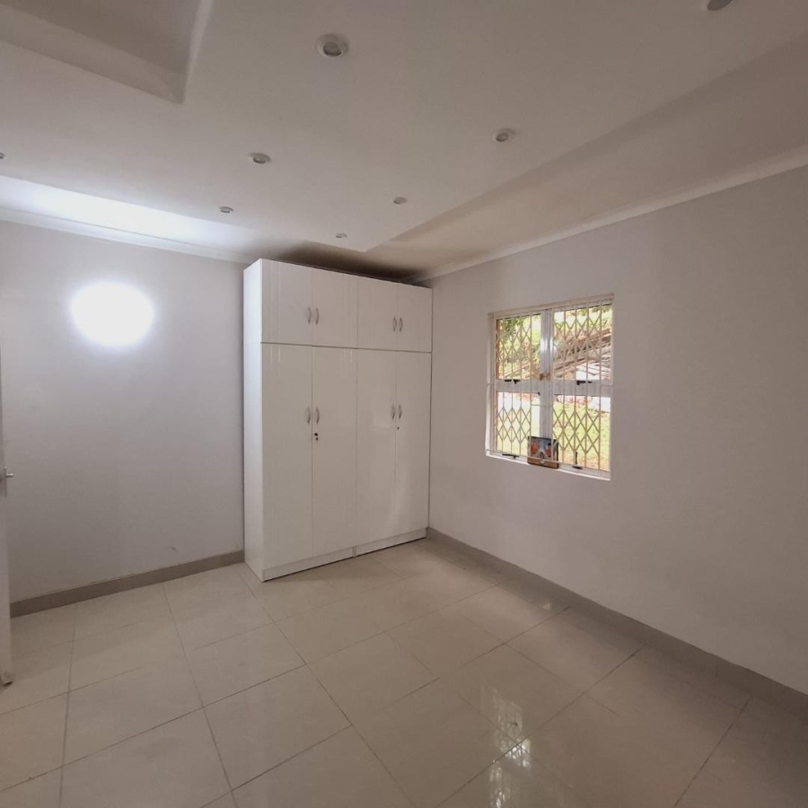 3 Bedroom Property for Sale in Silverglen KwaZulu-Natal