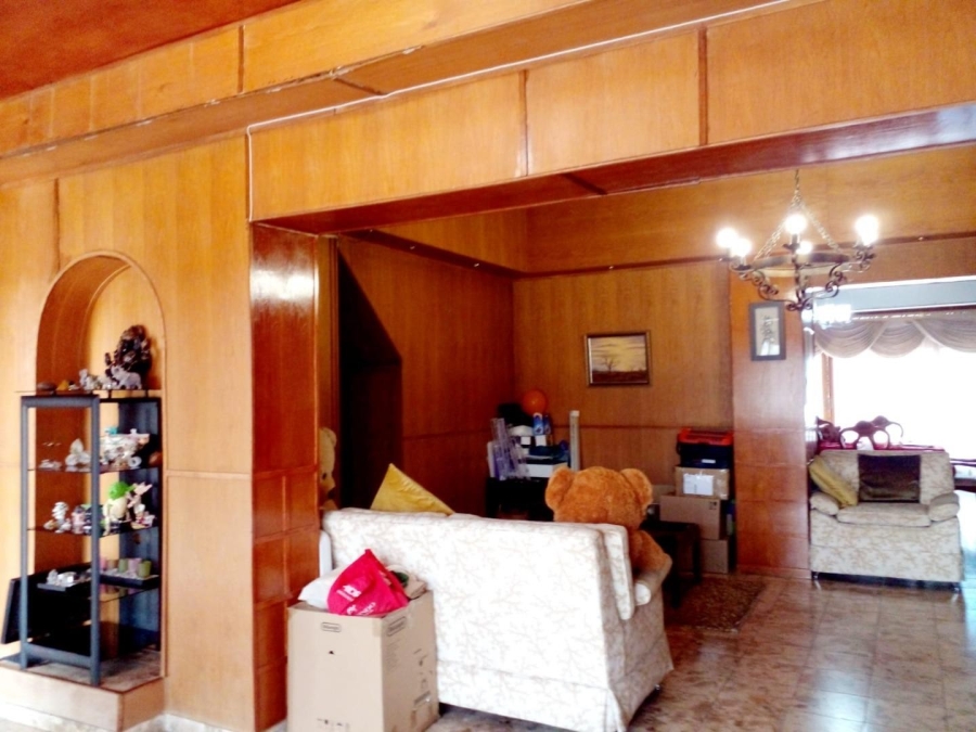 6 Bedroom Property for Sale in Escombe KwaZulu-Natal