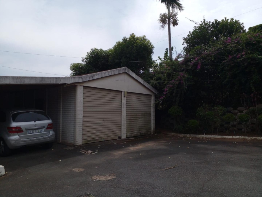 6 Bedroom Property for Sale in Escombe KwaZulu-Natal