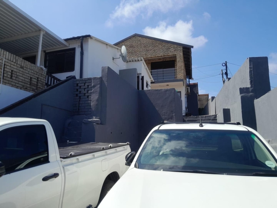 5 Bedroom Property for Sale in Bayview KwaZulu-Natal