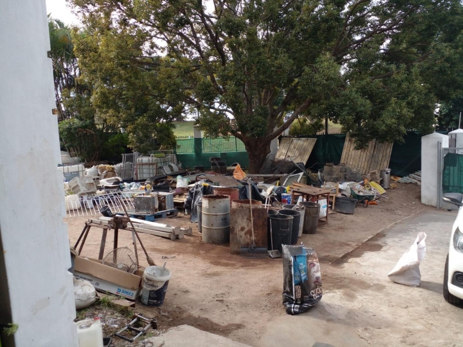 To Let Commercial Property for Rent in Malvern KwaZulu-Natal