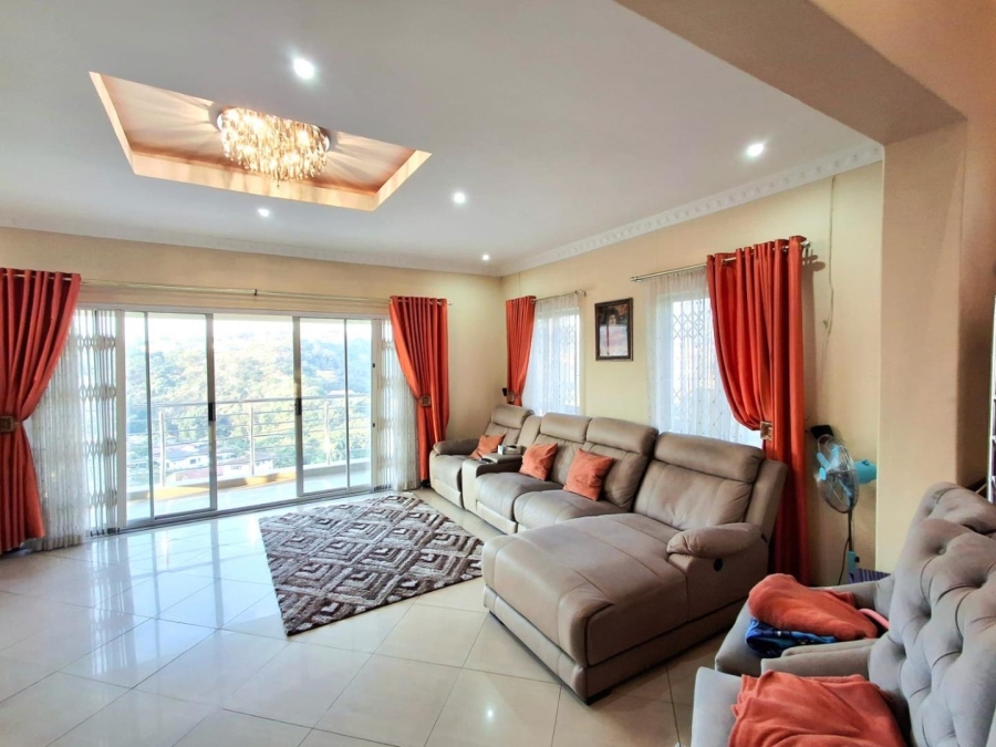 3 Bedroom Property for Sale in Silverglen KwaZulu-Natal