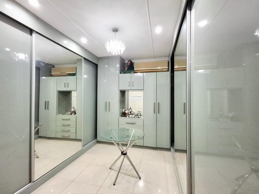 3 Bedroom Property for Sale in Silverglen KwaZulu-Natal