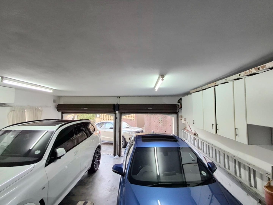 3 Bedroom Property for Sale in Silverglen KwaZulu-Natal