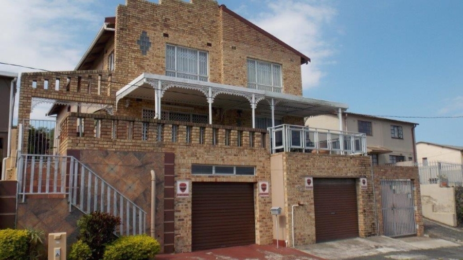 4 Bedroom Property for Sale in Westcliff KwaZulu-Natal