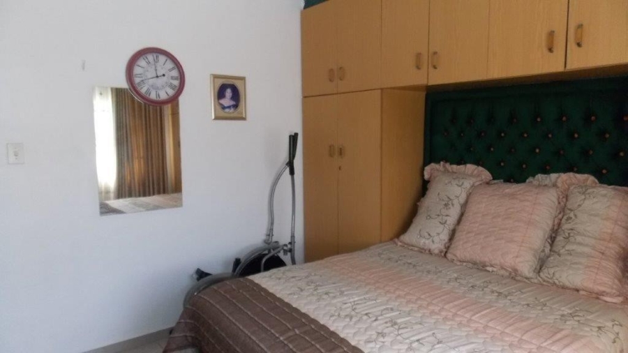 4 Bedroom Property for Sale in Westcliff KwaZulu-Natal