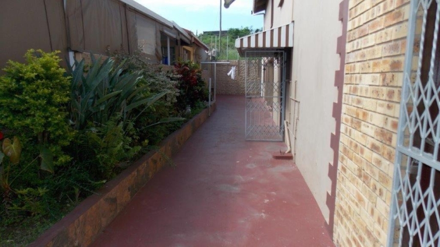 4 Bedroom Property for Sale in Westcliff KwaZulu-Natal
