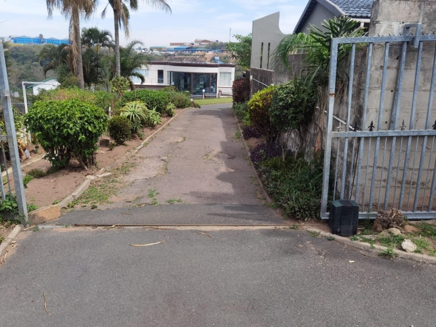 3 Bedroom Property for Sale in Burlington Heights KwaZulu-Natal