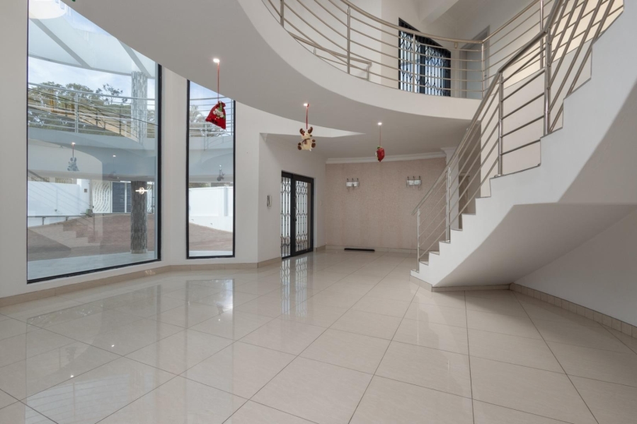 5 Bedroom Property for Sale in Malvern KwaZulu-Natal