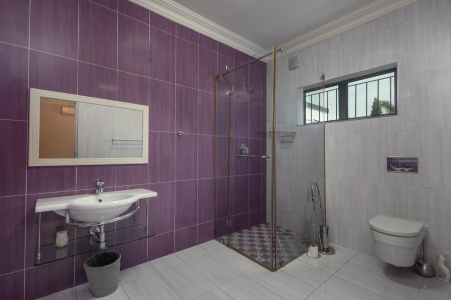 5 Bedroom Property for Sale in Malvern KwaZulu-Natal