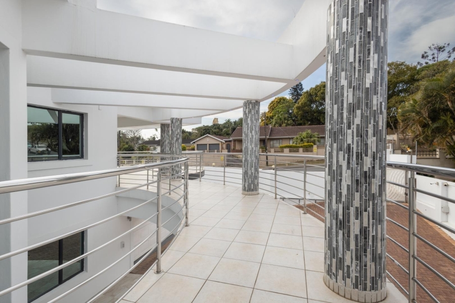 5 Bedroom Property for Sale in Malvern KwaZulu-Natal