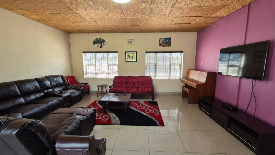 4 Bedroom Property for Sale in Malvern KwaZulu-Natal