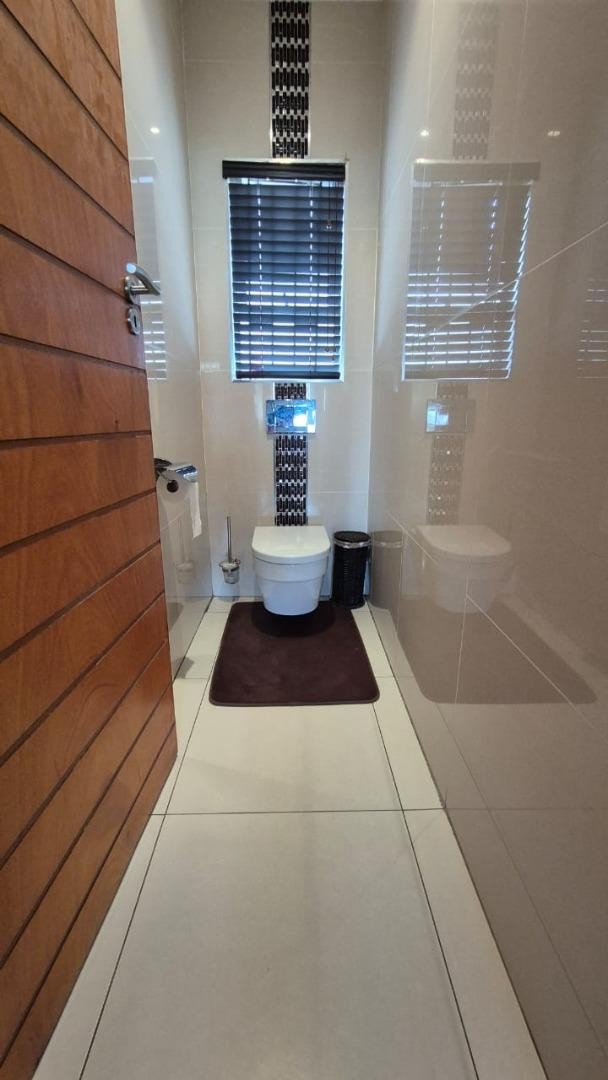 4 Bedroom Property for Sale in Malvern KwaZulu-Natal