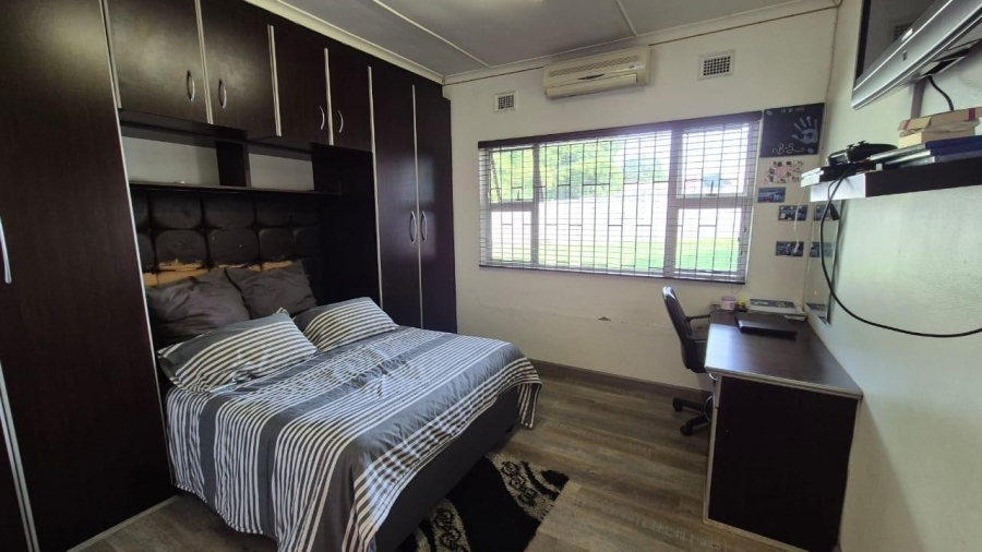 4 Bedroom Property for Sale in Malvern KwaZulu-Natal