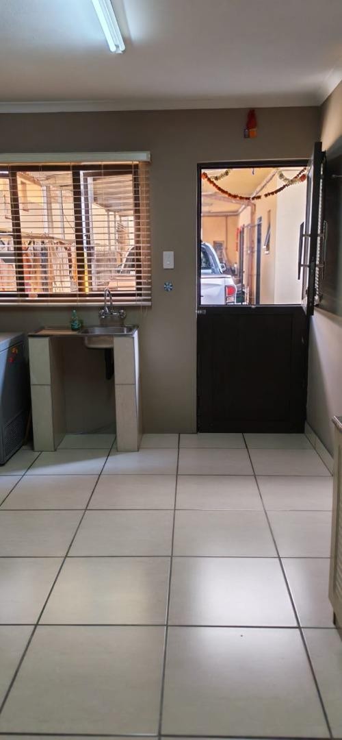 3 Bedroom Property for Sale in Risecliff KwaZulu-Natal