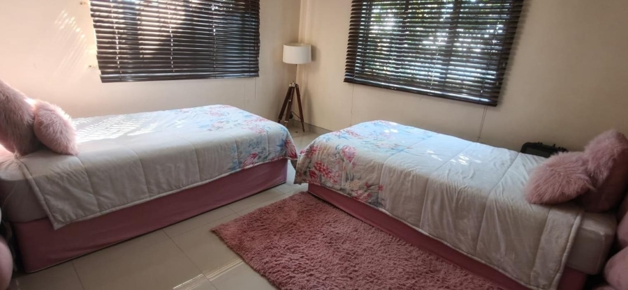 7 Bedroom Property for Sale in Shallcross KwaZulu-Natal