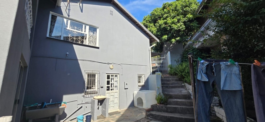 7 Bedroom Property for Sale in Shallcross KwaZulu-Natal