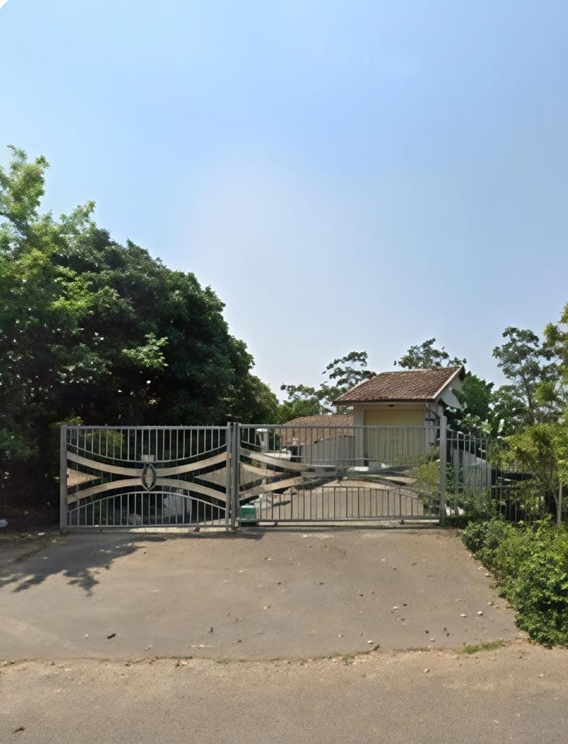 7 Bedroom Property for Sale in Shallcross KwaZulu-Natal