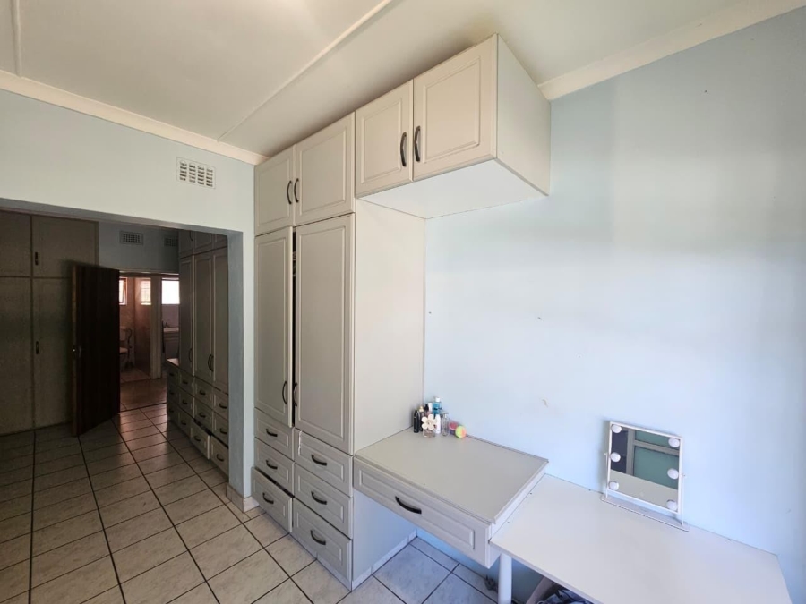 3 Bedroom Property for Sale in Yellowwood Park KwaZulu-Natal