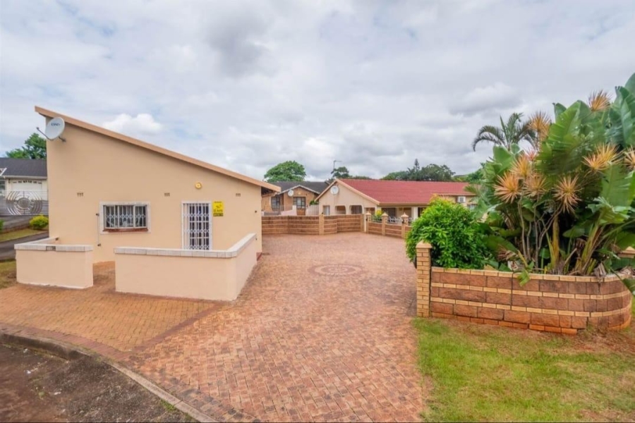 3 Bedroom Property for Sale in Woodhaven KwaZulu-Natal