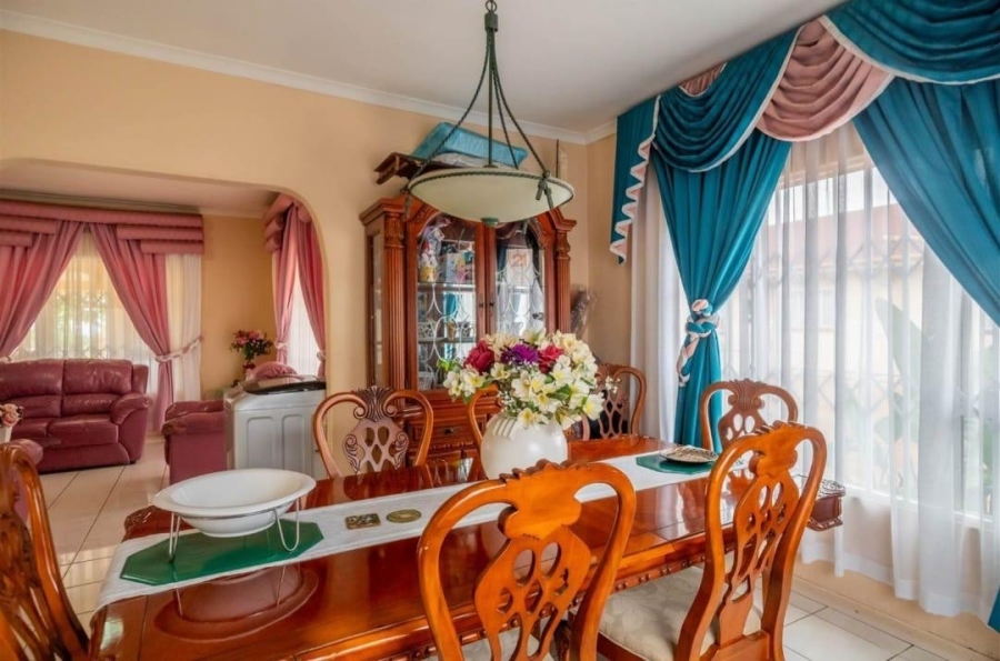 3 Bedroom Property for Sale in Woodhaven KwaZulu-Natal