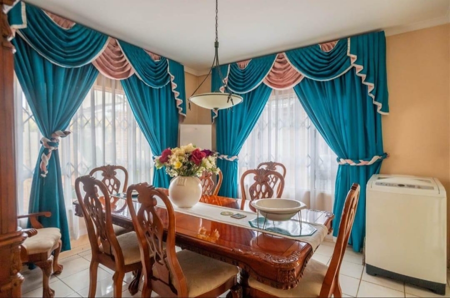 3 Bedroom Property for Sale in Woodhaven KwaZulu-Natal