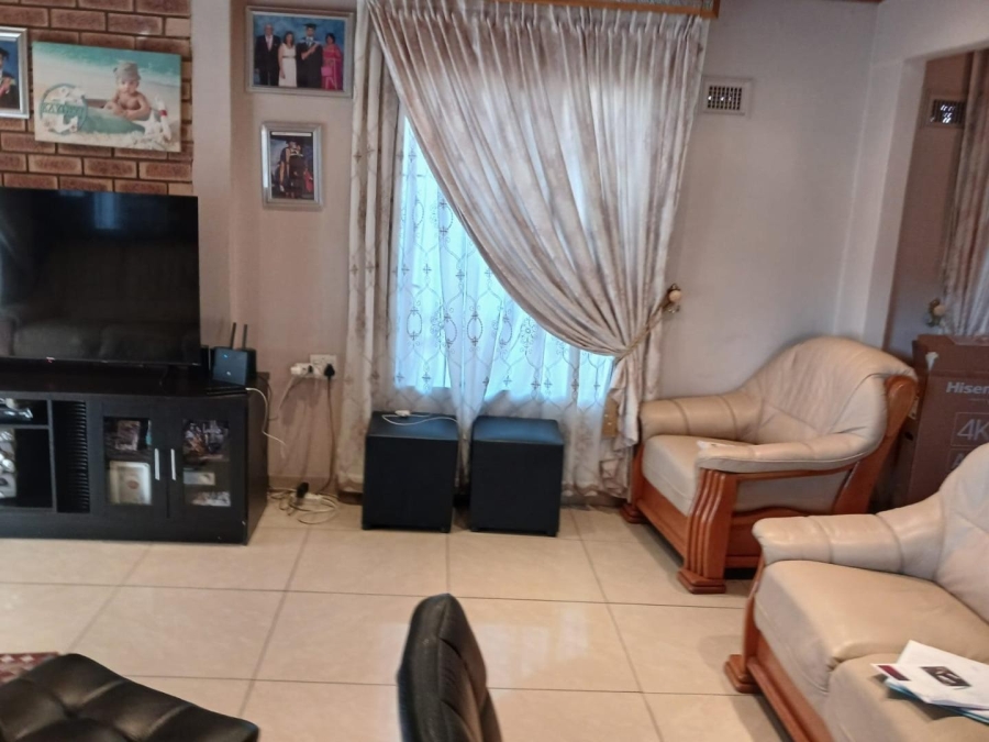 3 Bedroom Property for Sale in Bonela KwaZulu-Natal
