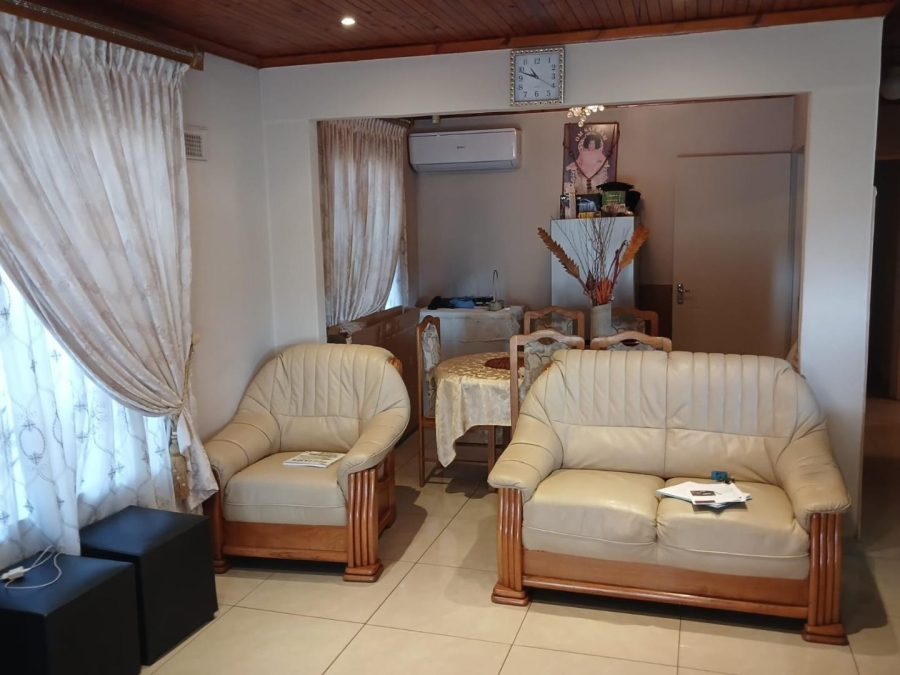 3 Bedroom Property for Sale in Bonela KwaZulu-Natal
