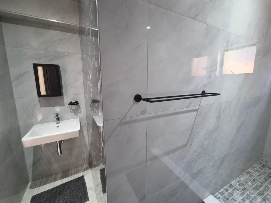 To Let 3 Bedroom Property for Rent in Bluff KwaZulu-Natal