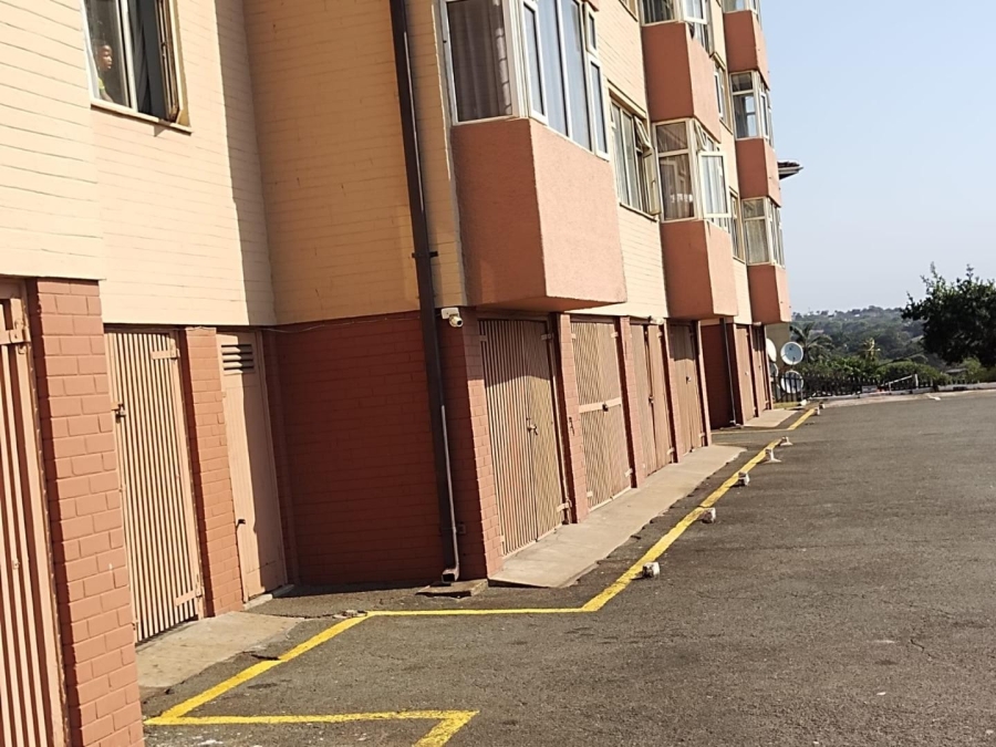 1 Bedroom Property for Sale in Bluff KwaZulu-Natal
