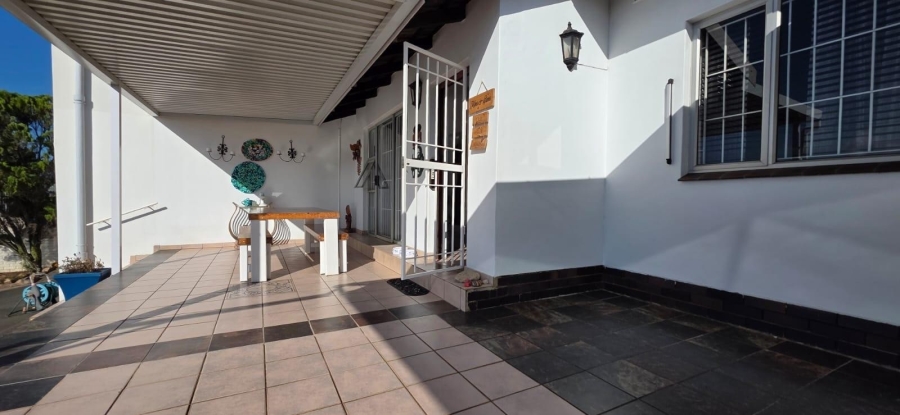 4 Bedroom Property for Sale in Bluff KwaZulu-Natal