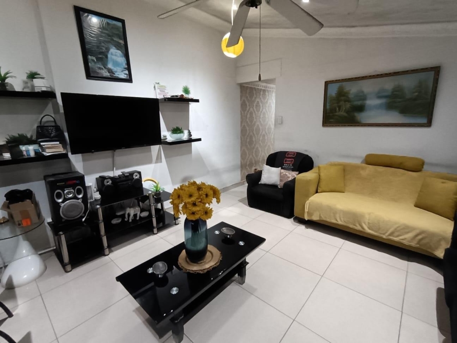 2 Bedroom Property for Sale in Bluff KwaZulu-Natal