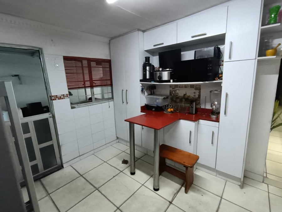 2 Bedroom Property for Sale in Bluff KwaZulu-Natal