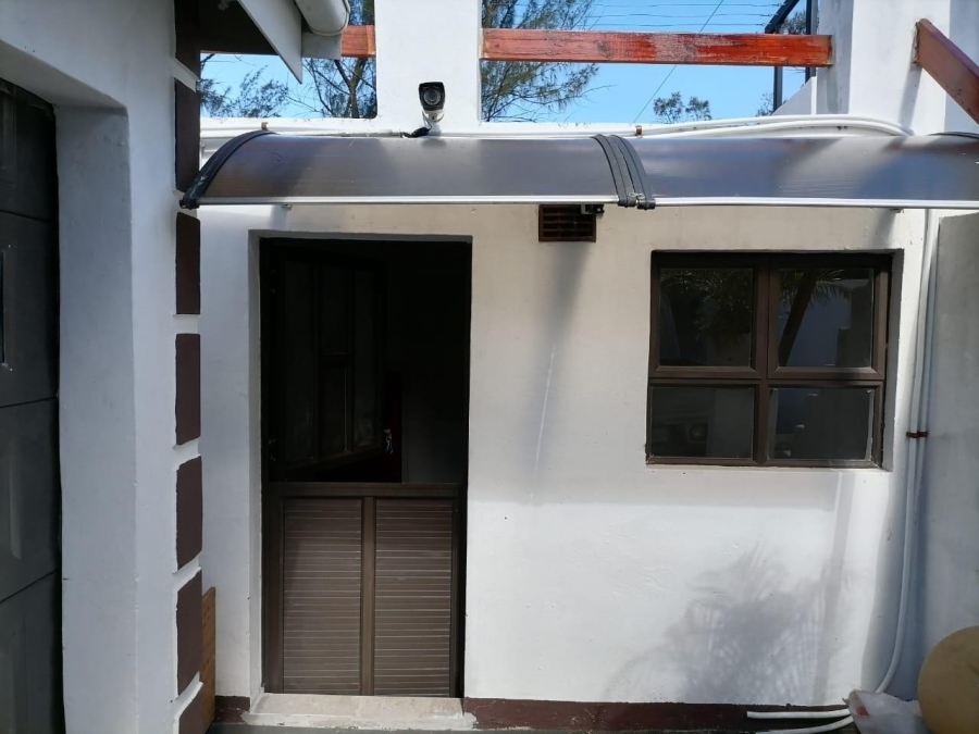 2 Bedroom Property for Sale in Bluff KwaZulu-Natal