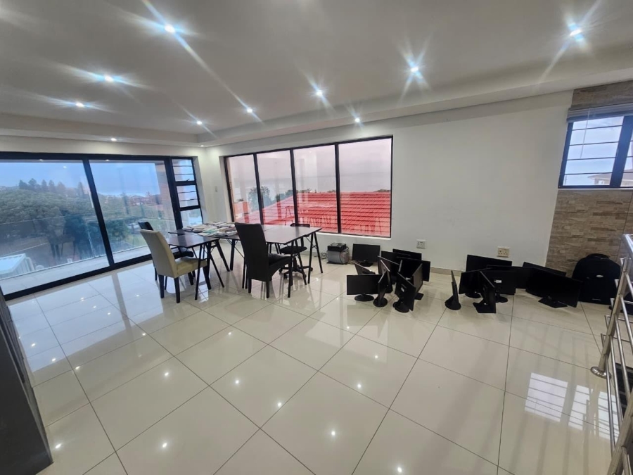 3 Bedroom Property for Sale in Bluff KwaZulu-Natal