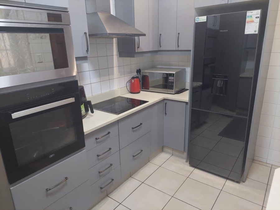 4 Bedroom Property for Sale in Bluff KwaZulu-Natal