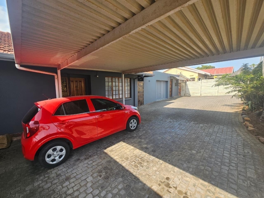 4 Bedroom Property for Sale in Bluff KwaZulu-Natal