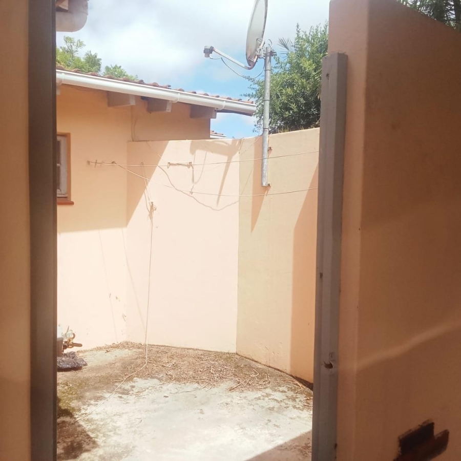 3 Bedroom Property for Sale in Sherwood KwaZulu-Natal