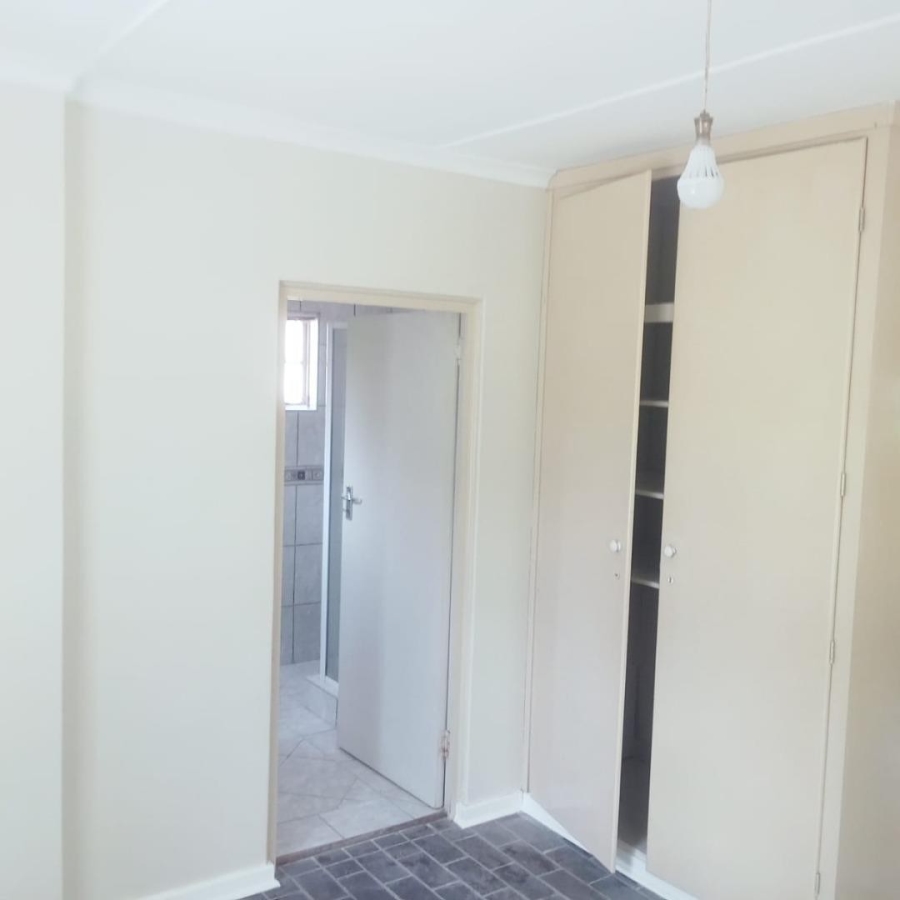 3 Bedroom Property for Sale in Sherwood KwaZulu-Natal