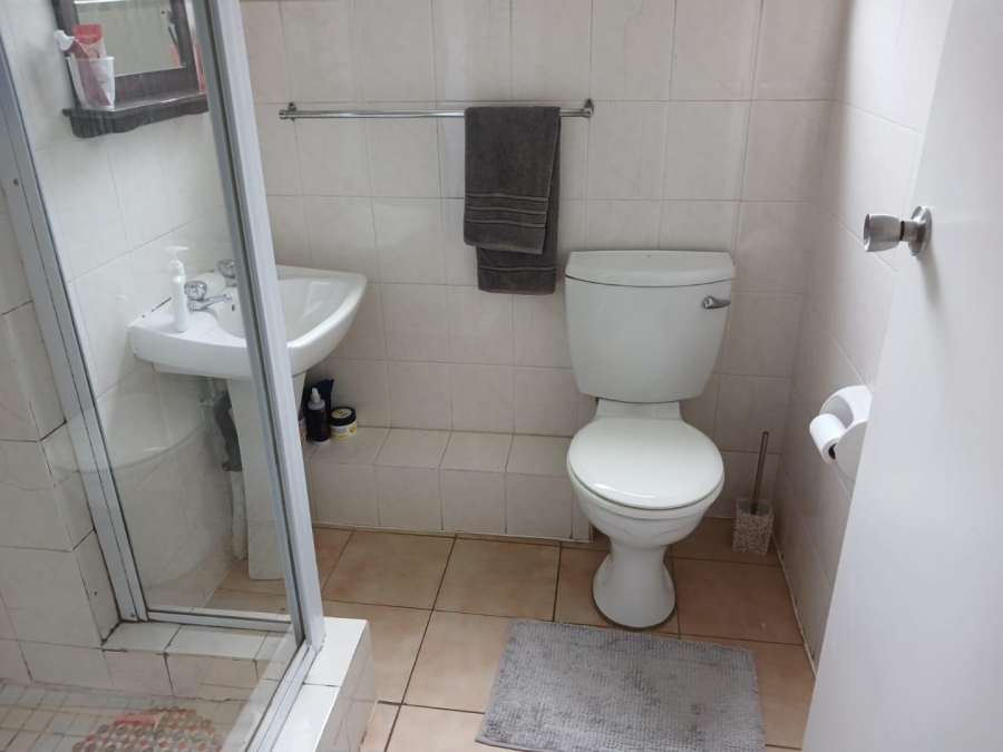 2 Bedroom Property for Sale in Bluff KwaZulu-Natal