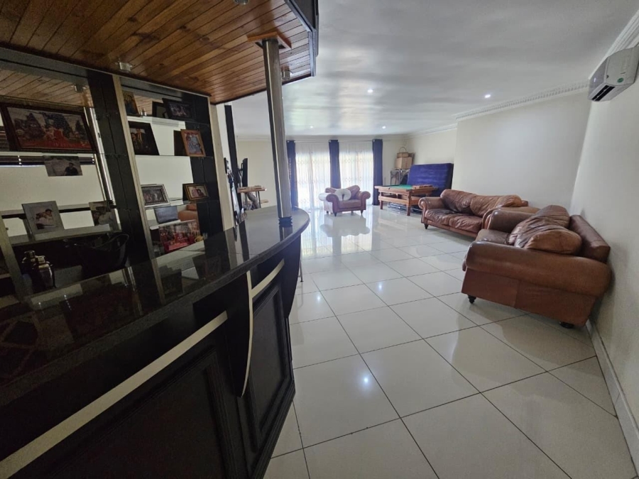 3 Bedroom Property for Sale in Amanzimtoti KwaZulu-Natal