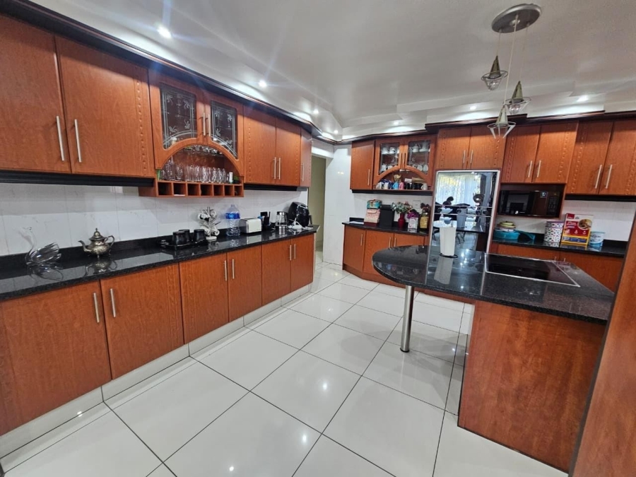 3 Bedroom Property for Sale in Amanzimtoti KwaZulu-Natal