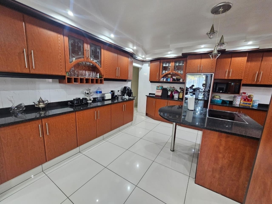 3 Bedroom Property for Sale in Amanzimtoti KwaZulu-Natal