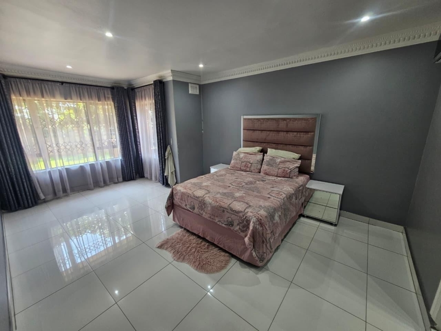 3 Bedroom Property for Sale in Amanzimtoti KwaZulu-Natal