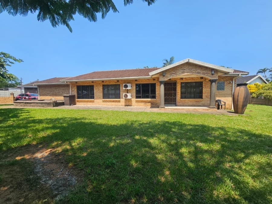 3 Bedroom Property for Sale in Amanzimtoti KwaZulu-Natal