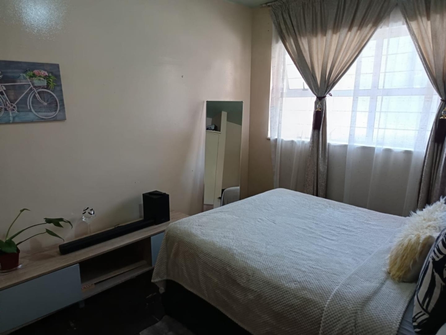 2 Bedroom Property for Sale in South Beach KwaZulu-Natal