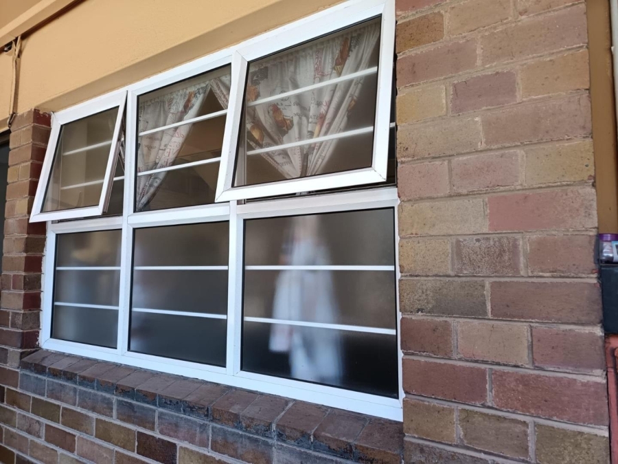 2 Bedroom Property for Sale in South Beach KwaZulu-Natal